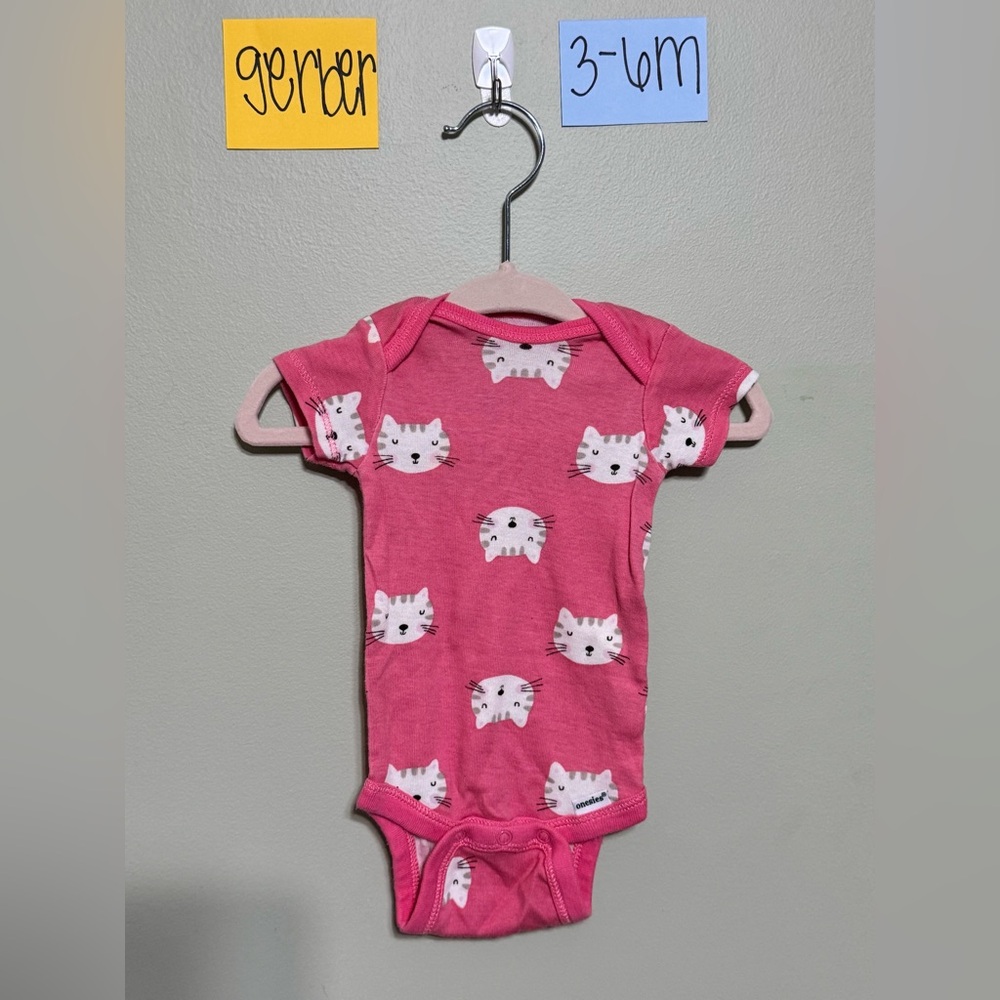 NWOT Gerber Pink Cat Print Infant Bodysuit, 3-6M